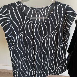 Ann Taylor Factory Black and White Blouse XS